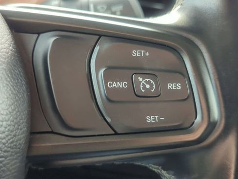 Used 2020 Jeep Wrangler Sport AWD/4WD image 14