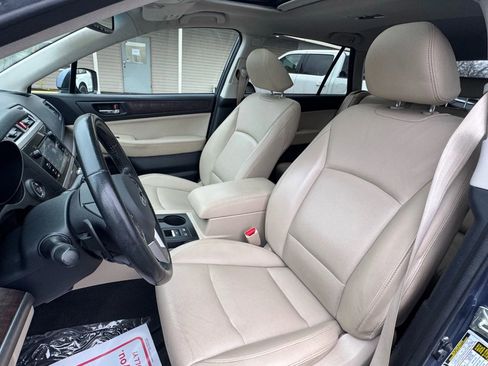 Used 2015 Subaru Outback 2.5i Limited image 9