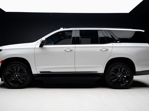 Used 2022 Cadillac Escalade Sport w/ Touring Package AWD/4WD image 17