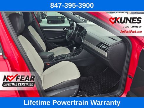 Used 2020 Volkswagen Jetta R-Line image 29