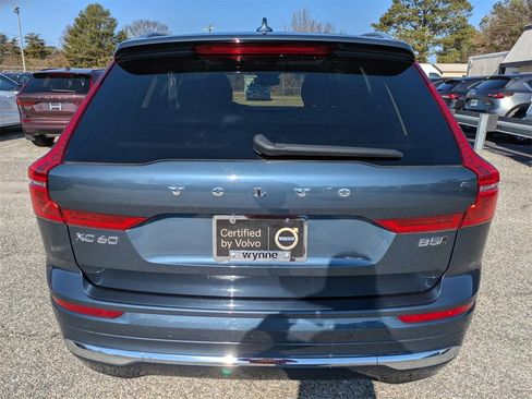 Certified 2023 Volvo XC60 B5 Plus w/ Climate Package image 5