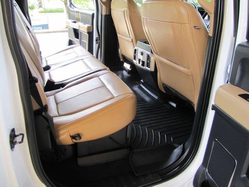 Used 2022 Ford F250 Lariat w/ Lariat Value Package image 21