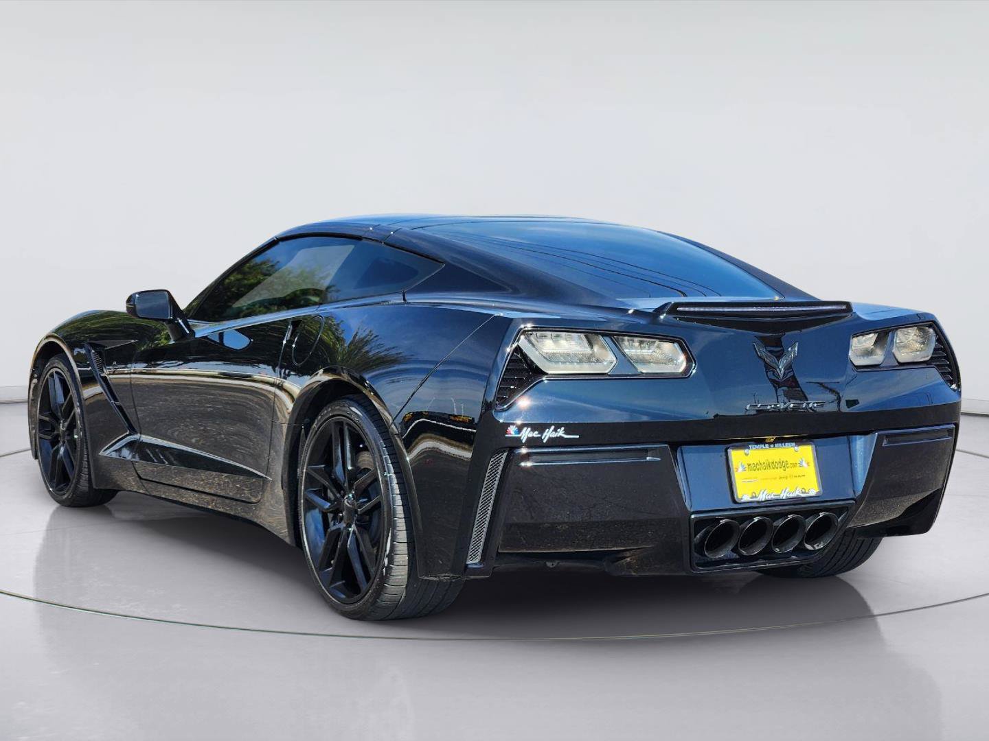 Used 2019 Chevrolet Corvette Stingray Coupe w/ 1LT RWD image 7