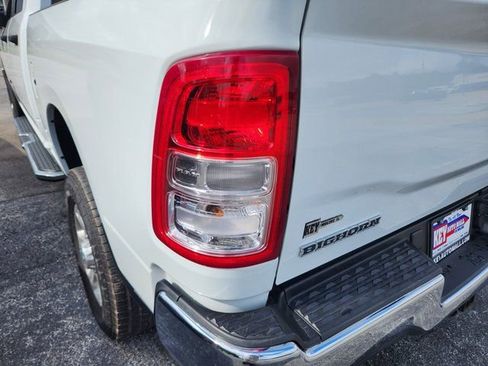 Used 2024 RAM 2500 Big Horn AWD/4WD image 6