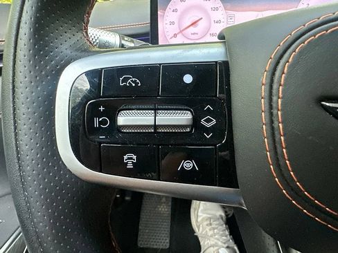 Certified 2026 Genesis GV70 2.5T Sport Prestige AWD/4WD image 10