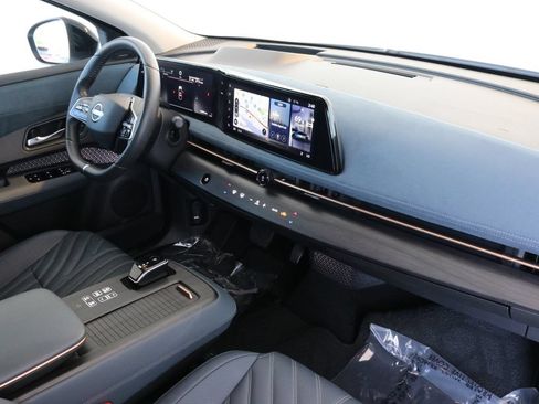 Used 2024 Nissan Ariya AWD image 48