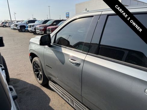 Used 2024 Chevrolet Tahoe RST w/ RST Performance Edition image 6