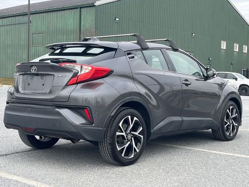 Used 2019 Toyota C-HR Limited image 8