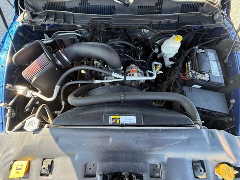 Used 2016 RAM 1500 Express AWD/4WD image 10
