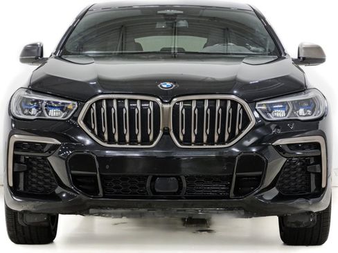 Used 2022 BMW X6 M50i w/ Executive Package AWD/4WD image 2