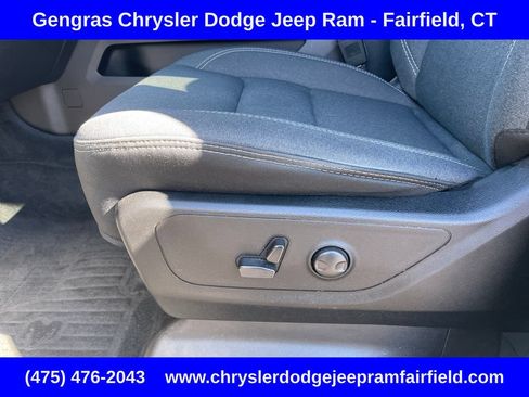 Used 2022 RAM 1500 Big Horn AWD/4WD image 46