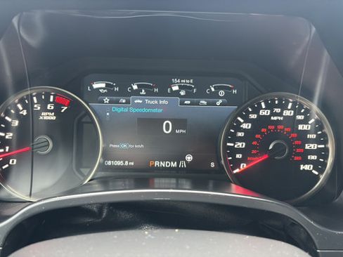 Used 2018 Ford F150 Raptor w/ Equipment Group 802A Luxury AWD/4WD image 16