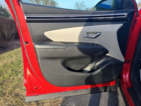 Used 2023 Hyundai Tucson SEL image 16