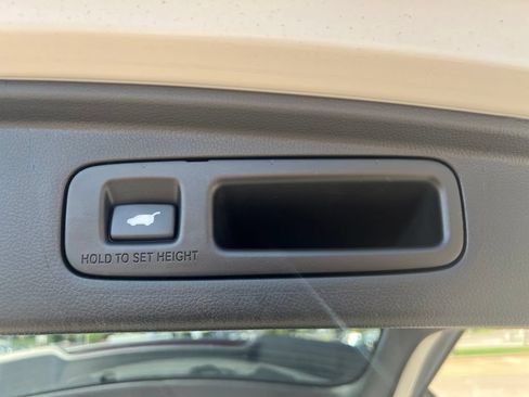 Used 2026 Honda CR-V EX-L image 17