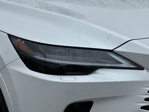 New 2026 Lexus RX 450h AWD image 11