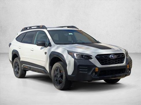 Used 2022 Subaru Outback Wilderness image 3