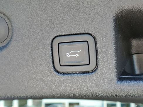 Certified 2024 Chevrolet Equinox LT AWD/4WD image 33