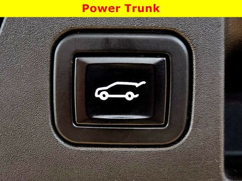 Used 2022 Buick Envision Essence w/ Sport Touring Package image 31