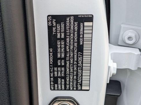 New 2026 Porsche Macan S image 30