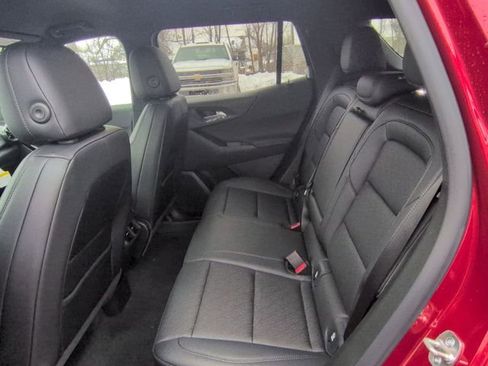 New 2026 Chevrolet Equinox LT w/ Convenience Package II image 25