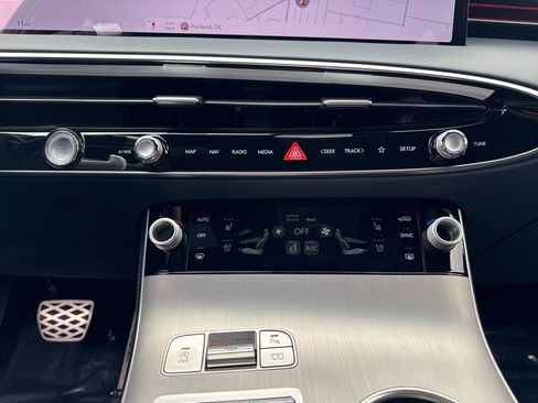 New 2026 Genesis GV70 3.5T Sport Advanced image 27