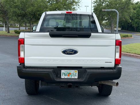 Used 2017 Ford F250 XL w/ Power Equipment Group AWD/4WD image 15