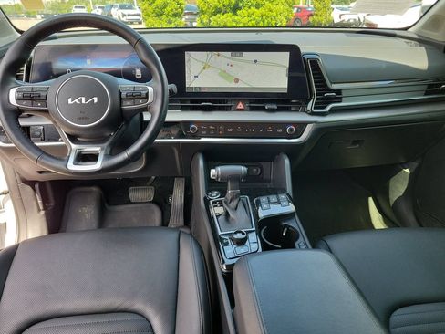 Used 2025 Kia Sportage SX FWD image 16