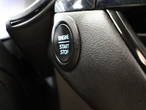 Used 2023 Ford Escape ST-Line FWD image 32