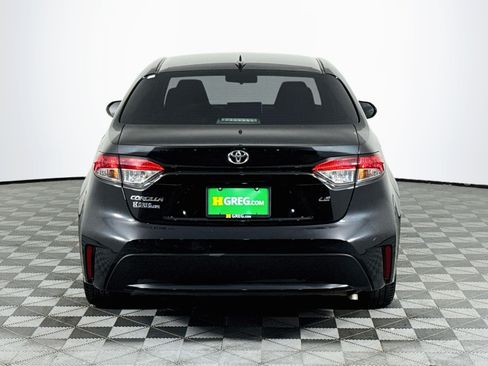 Used 2020 Toyota Corolla LE FWD image 7