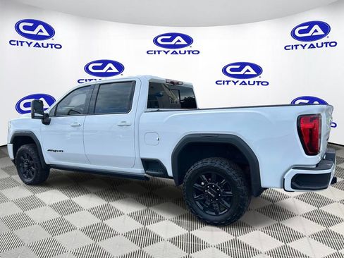 Used 2021 GMC Sierra 2500 AT4 w/ AT4 Premium Plus Package AWD/4WD image 6