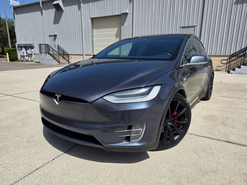 Used 2020 Tesla Model X Performance AWD/4WD image 7