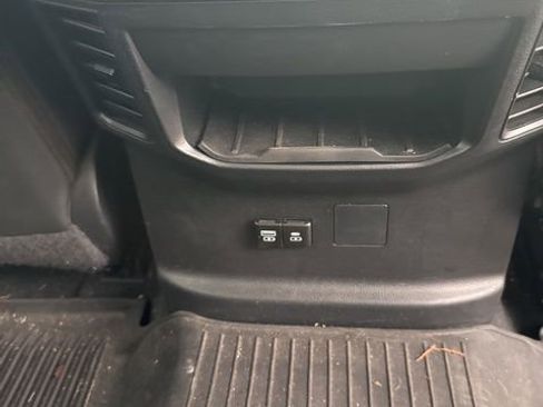 Used 2024 Toyota Tundra Limited image 20