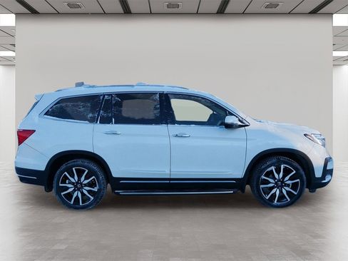 Used 2019 Honda Pilot Touring image 6