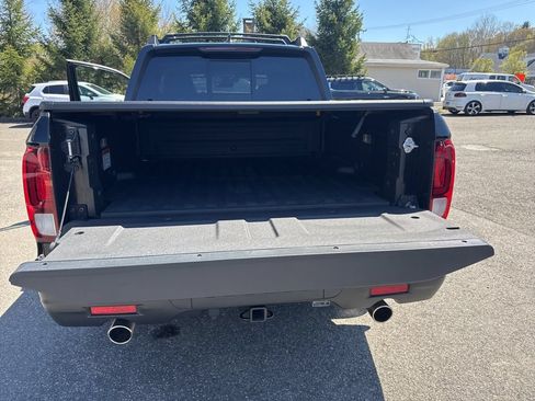 Used 2024 Honda Ridgeline RTL image 10