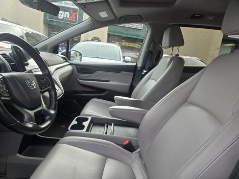 Used 2024 Honda Odyssey EX-L image 12