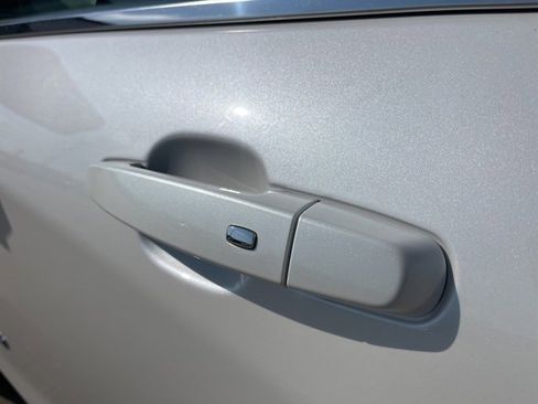 Used 2022 Chevrolet Equinox LT image 63