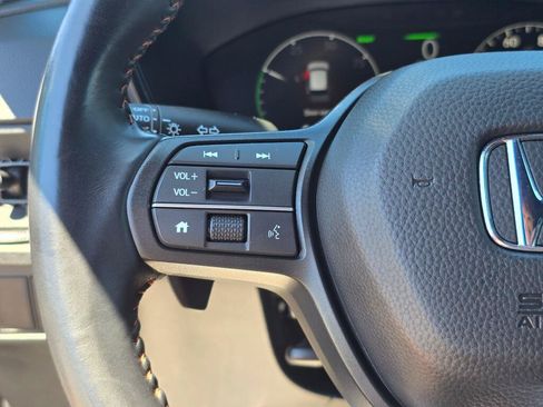 Certified 2025 Honda CR-V Sport-L image 19