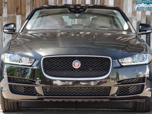 Used 2017 Jaguar XE Prestige AWD/4WD image 6