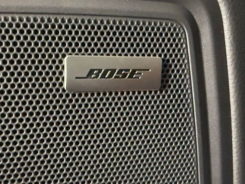 New 2026 Porsche Macan image 28