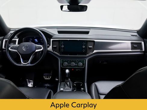 Used 2022 Volkswagen Atlas Cross Sport SEL R-Line image 9