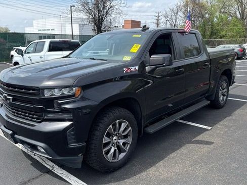 Used 2019 Chevrolet Silverado 1500 RST AWD/4WD image 4