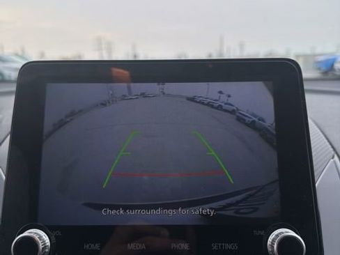 Used 2022 Mitsubishi Eclipse Cross LE image 36