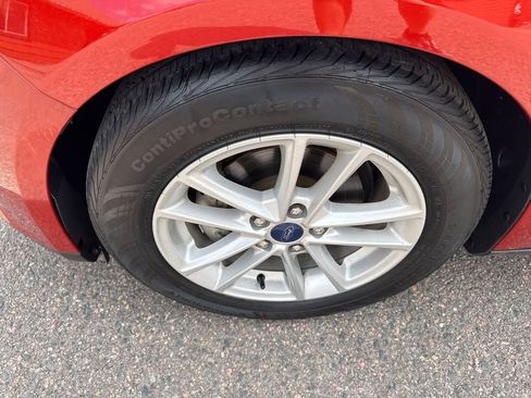 Used 2018 Ford Focus SE w/ Cold Weather Package image 22