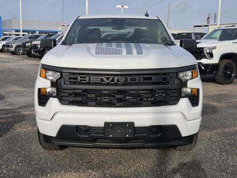 New 2026 Chevrolet Silverado 1500 Custom RWD image 8