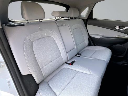 Used 2023 Hyundai Kona SE FWD image 27
