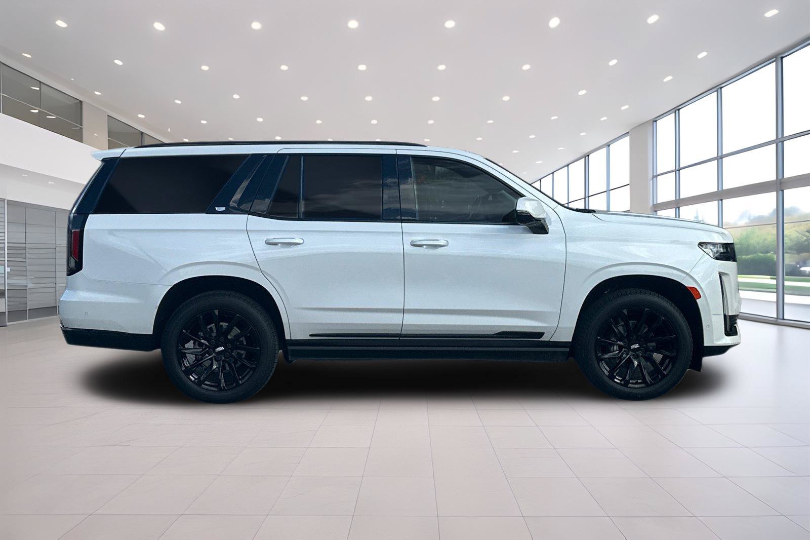 Used 2023 Cadillac Escalade Sport Platinum w/ LPO, ONYX Package AWD/4WD image 3