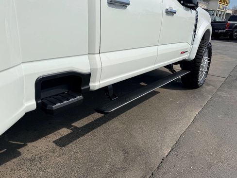 Used 2025 Ford F450 Platinum w/ Platinum Plus Package image 15