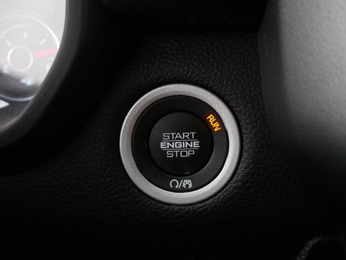 Used 2025 RAM 1500 Laramie w/ Sport Appearance Package image 25