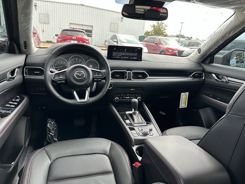 New 2025 MAZDA CX-5 Carbon Edition image 10