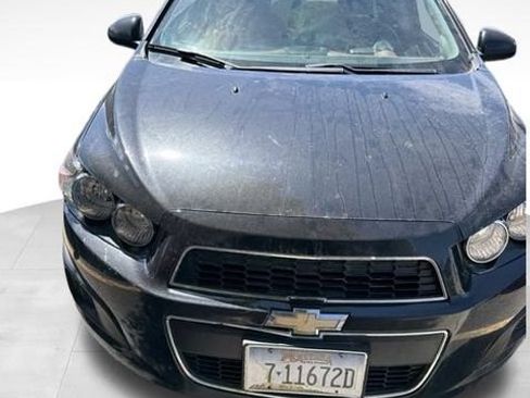 Used 2014 Chevrolet Sonic LT FWD image 9